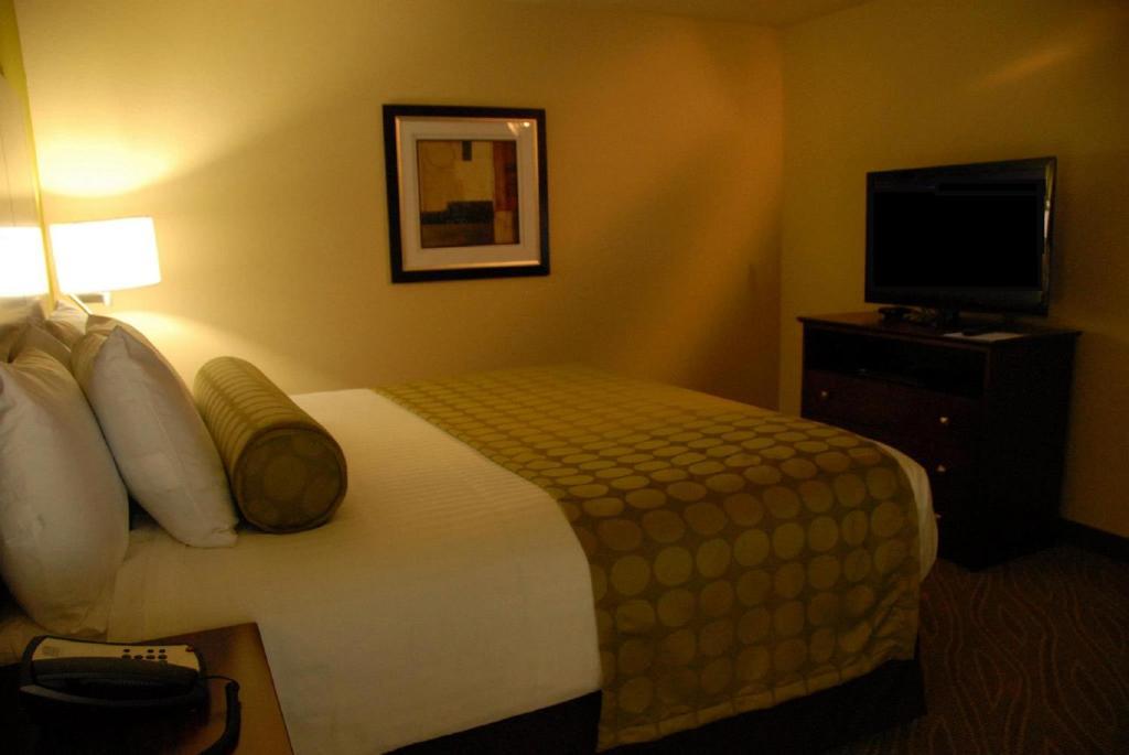 Hotel Cobblestone & - 2*